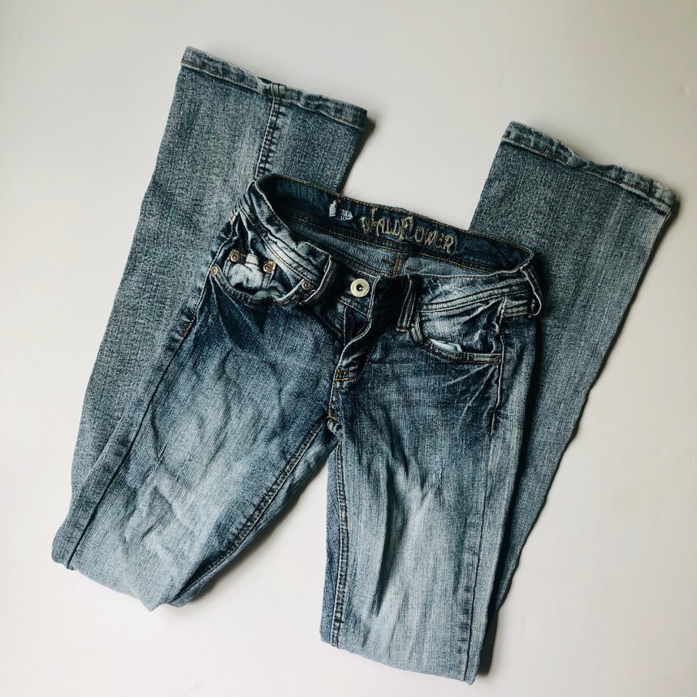 Worn Only Once Wallflower Jeans